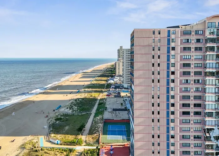 Apartment Ocean Front 2 Bedroom At The Capri W Indoor And Outdoor Pool, Tennis Courts, Gym And More!