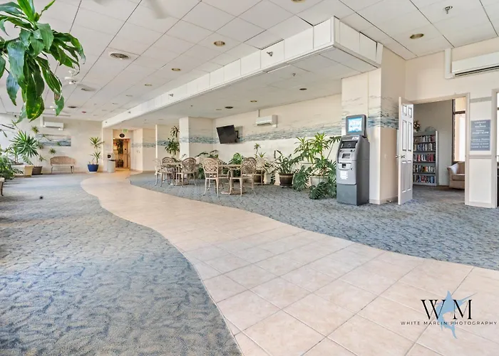 Ocean Front 2 Bedroom At The Capri W Indoor And Outdoor Pool, Tennis Courts, Gym And More! * Ocean City