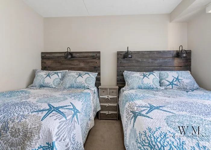 Ocean Front 2 Bedroom At The Capri W Indoor And Outdoor Pool, Tennis Courts, Gym And More!
